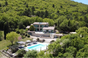 Magnifique propriété avec vues panoramiques et piscine privée, Auribeau-Sur-Siagne